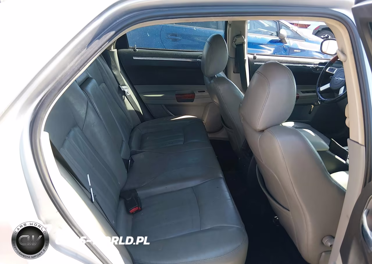 2007 Chrysler 300C VIN:2C3LA63H17H715510 - 8