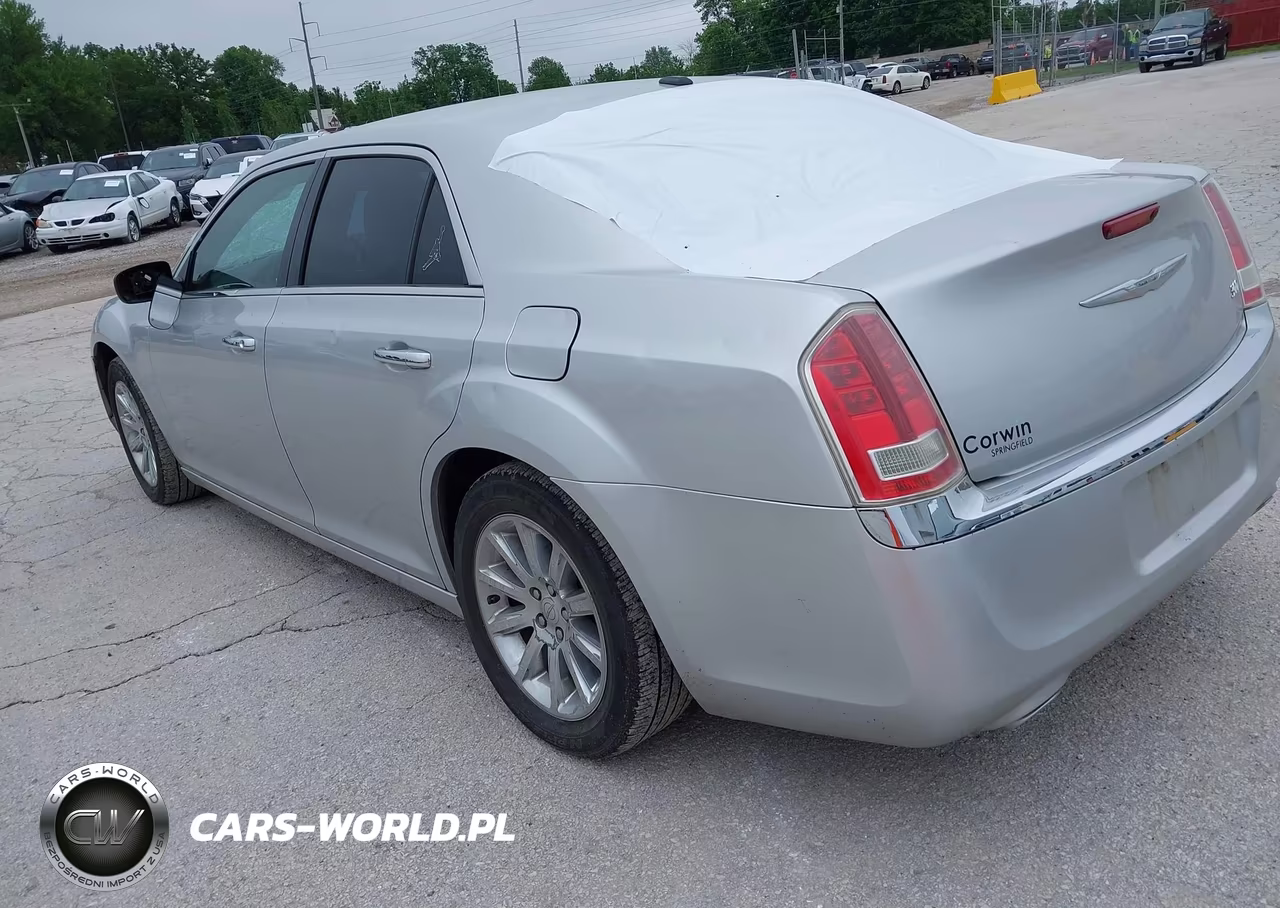 2012 Chrysler 300 Limited VIN:2C3CCACG6CH263441 - 3