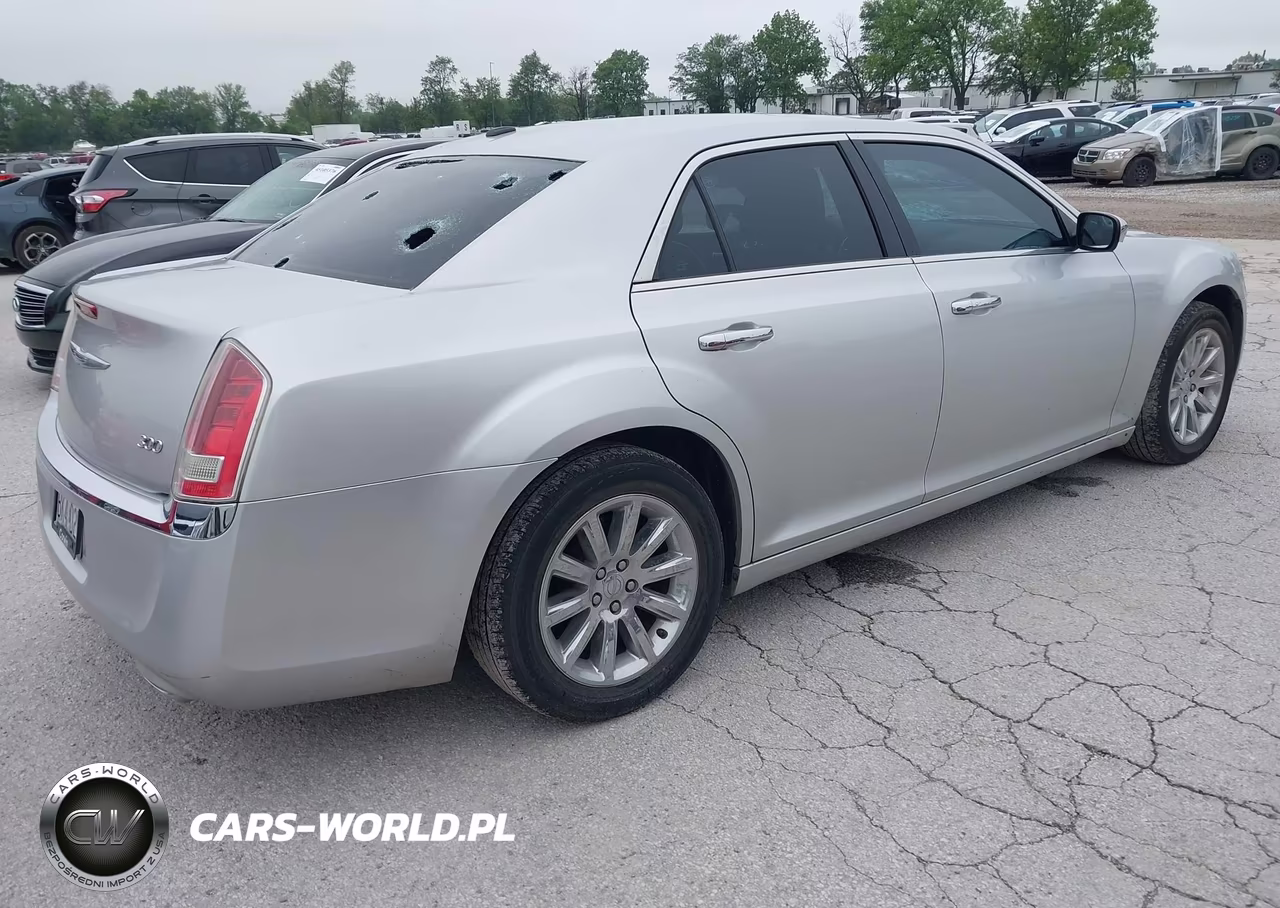 2012 Chrysler 300 Limited VIN:2C3CCACG6CH263441 - 4