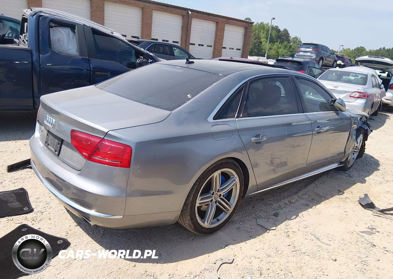 2013 Audi A8 L 3.0T VIN:WAURGAFD2DN025510 - 4
