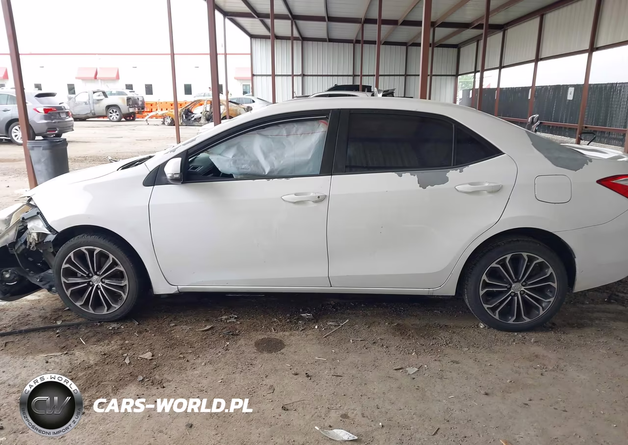 2016 Toyota Corolla S Plus VIN:5YFBURHE6GP423229 - 14