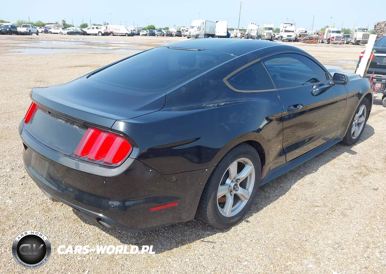2015 Ford Mustang Ecoboost VIN:1FA6P8TH8F5433119 - 4