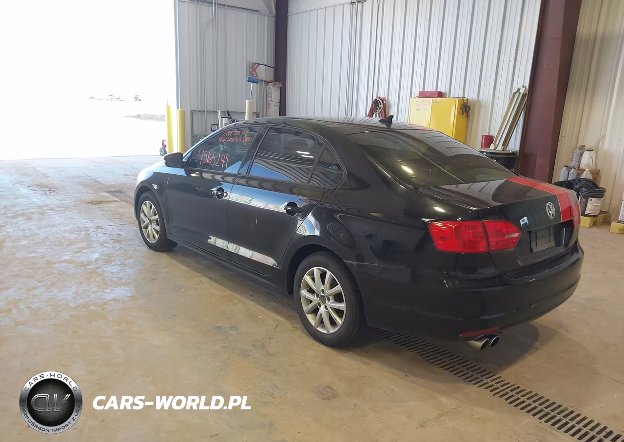 2011 Volkswagen Jetta 2.0L Tdi VIN:3VWLL7AJ7BM050394 - 3