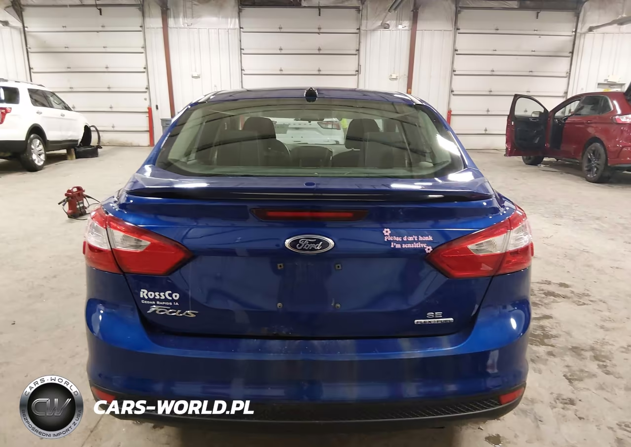 2012 Ford Focus Se VIN:1FAHP3F20CL464990 - 17