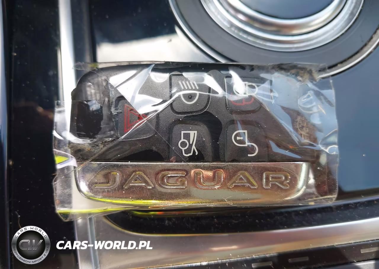 2017 Jaguar Xe 20D VIN:SAJAR4BN8HA968493 - 11