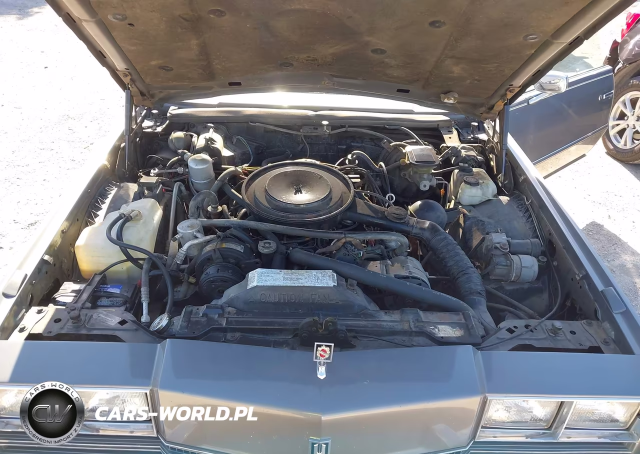 1985 Oldsmobile Toronado Brougham VIN:1G3EZ57Y9FE341560 - 10