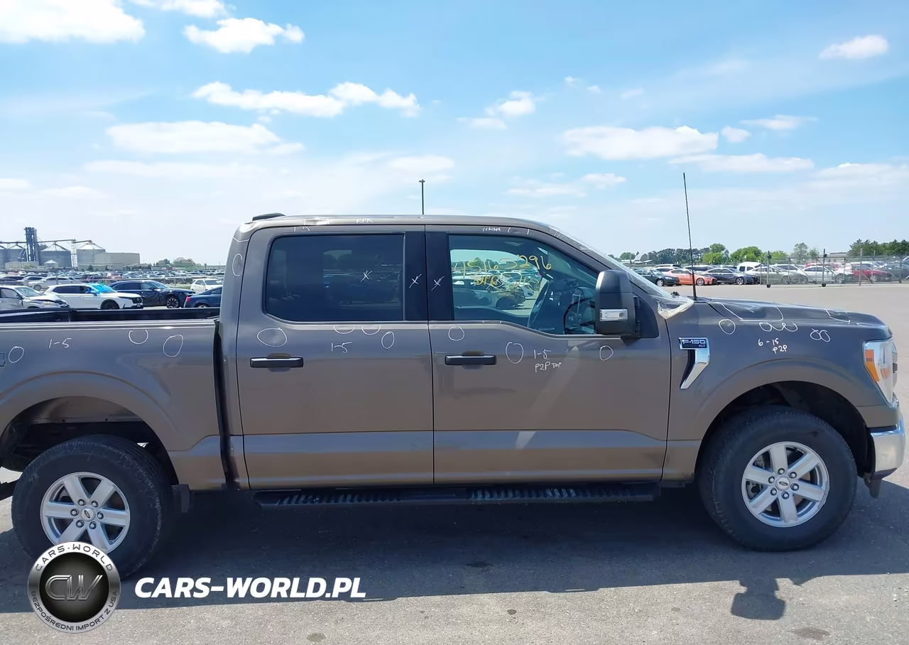 2022 Ford F-150 Xlt VIN:1FTFW1E85NKE42314 - 13