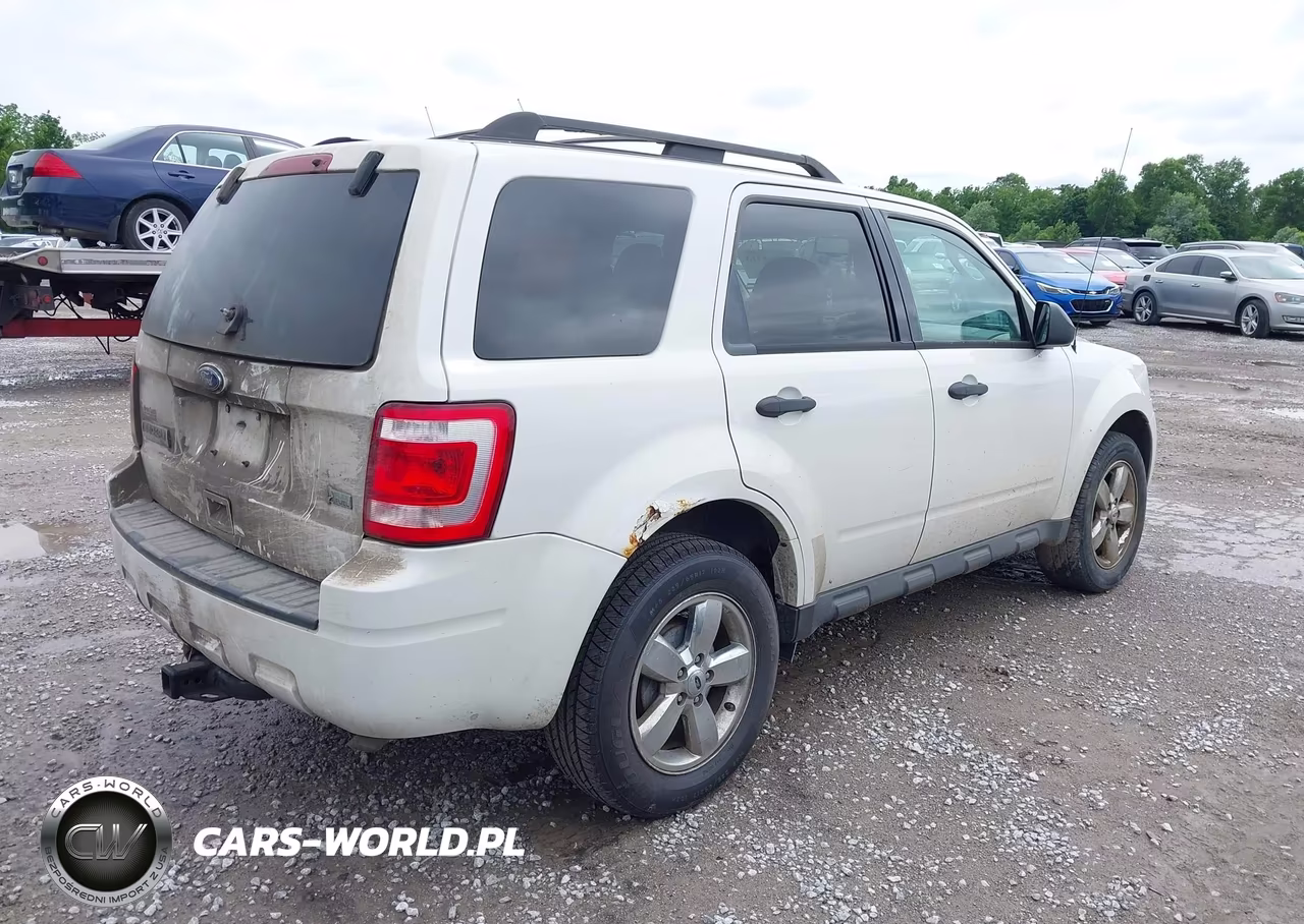2011 Ford Escape Xlt Automatic VIN:1FMCU0DG8BKA29760 - 4