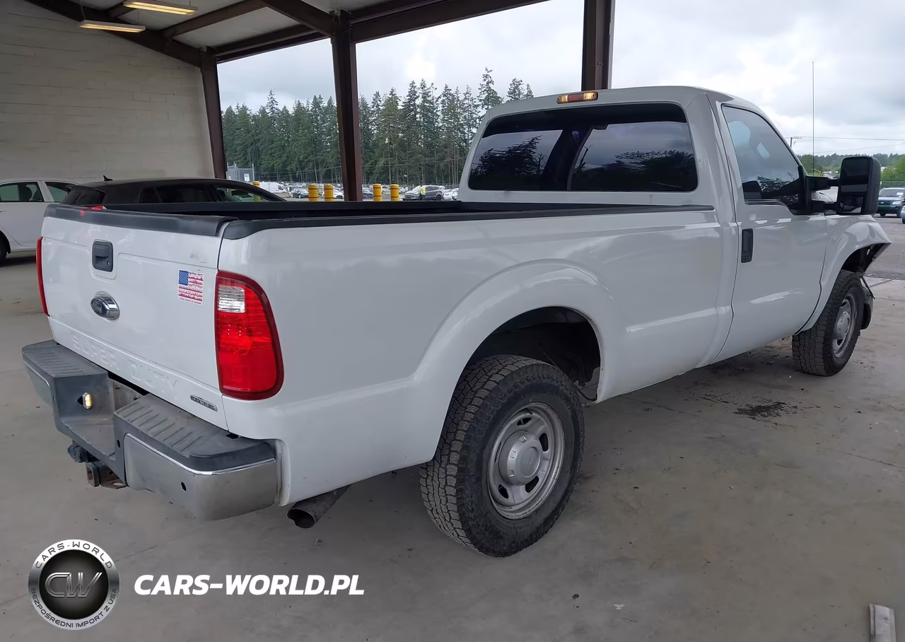 2011 Ford F-250 Xl VIN:1FTBF2A60BEC47403 - 4