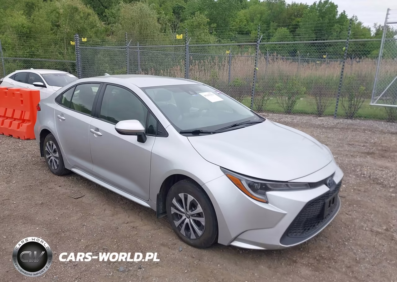 2022 Toyota Corolla Hybrid Le – zdjęcie 1 z 16