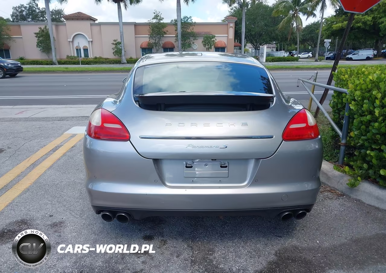2013 Porsche Panamera Hybrid S VIN:WP0AD2A70DL045069 - 16