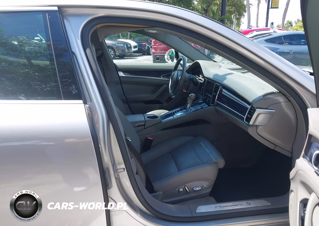 2013 Porsche Panamera Hybrid S VIN:WP0AD2A70DL045069 - 5