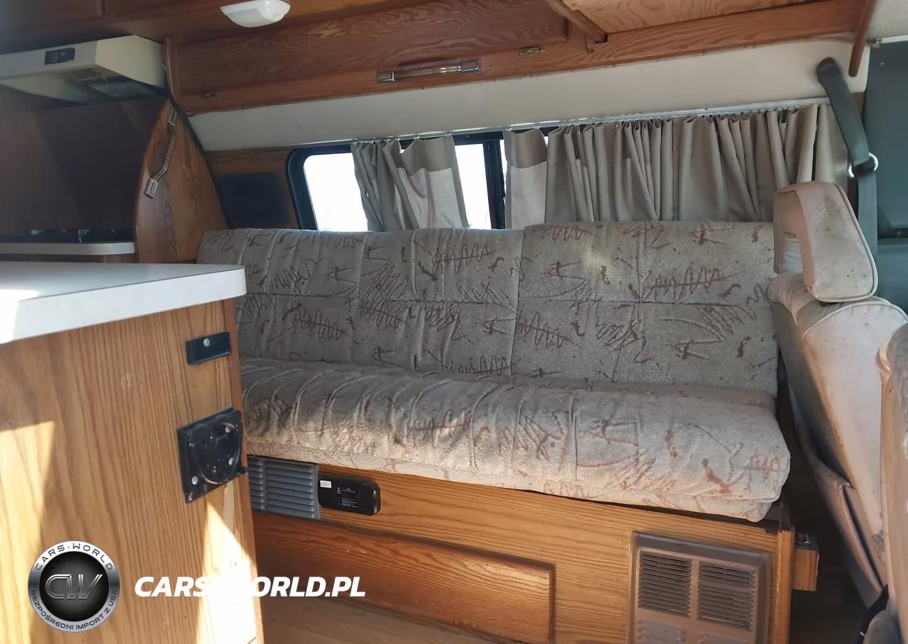 1991 Ford Econoline E350 Super Duty Van VIN:1FDHS34M7MHA66883 - 8