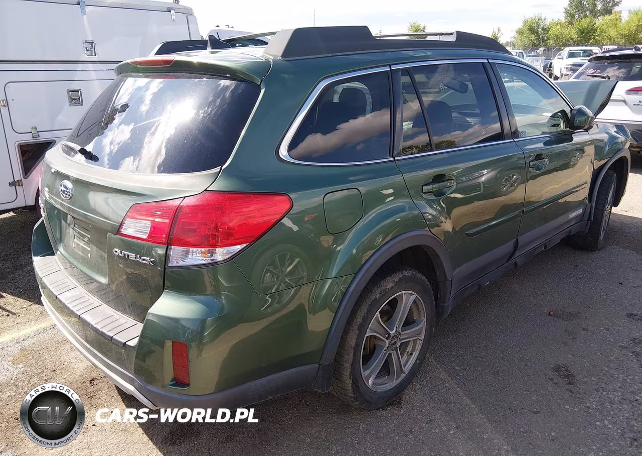 2012 Subaru Outback 2.5I Premium VIN:4S4BRCFC4C3280862 - 4