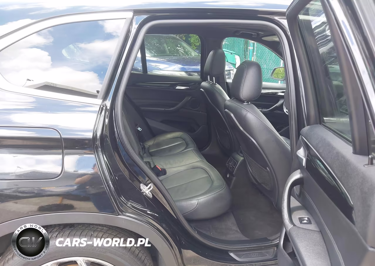 2016 BMW X1 xDrive28I VIN:WBXHT3C39GP880752 - 8