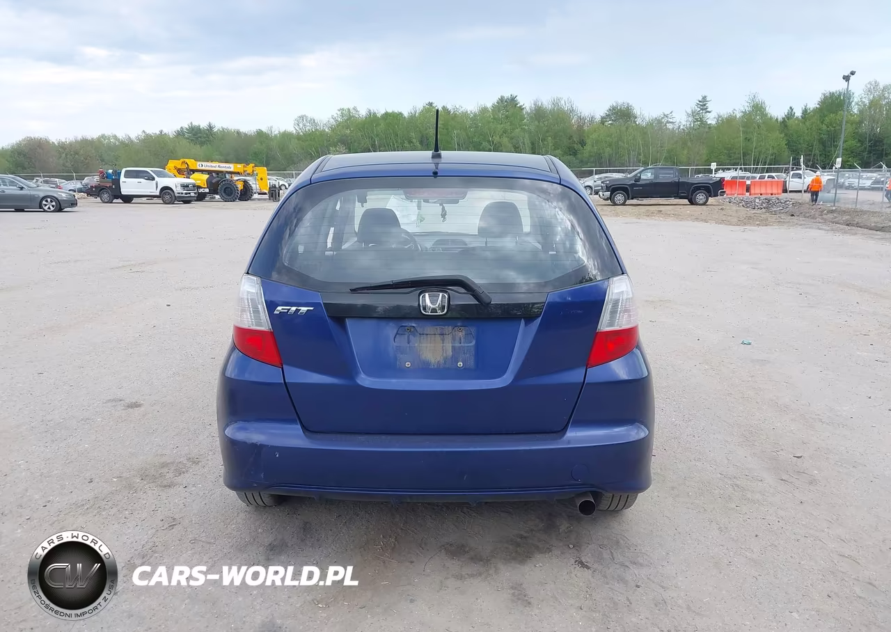 2013 Honda Fit VIN:JHMGE8H33DC015771 - 15