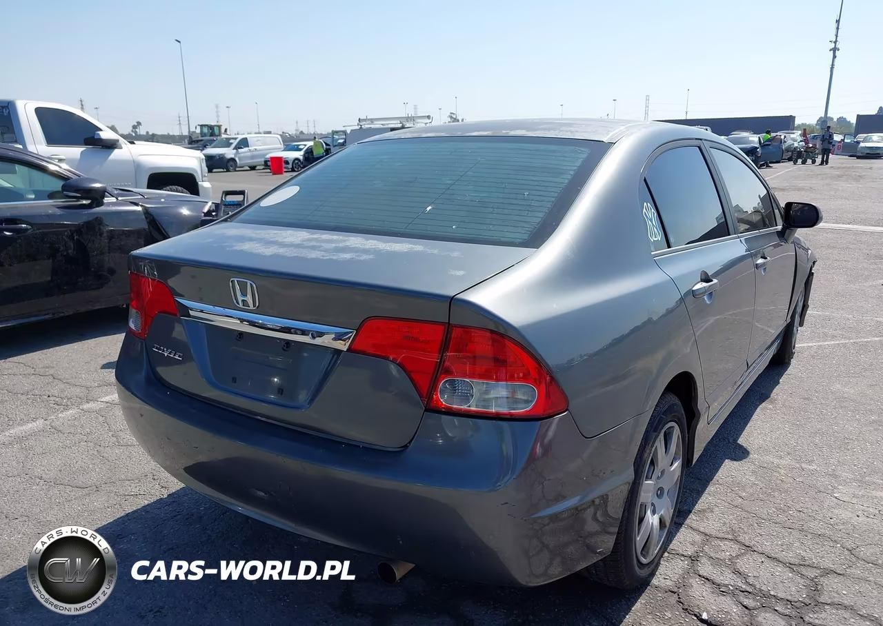 2009 Honda Civic Lx VIN:19XFA16529E046899 - 4