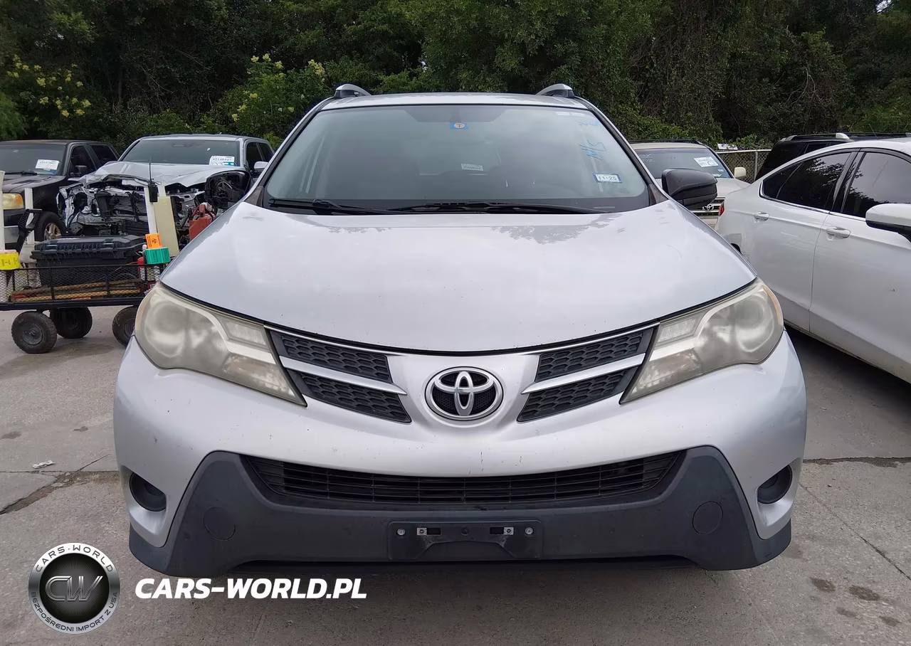 2015 Toyota Rav4 Le VIN:JTMZFREV4FJ057755 - 12