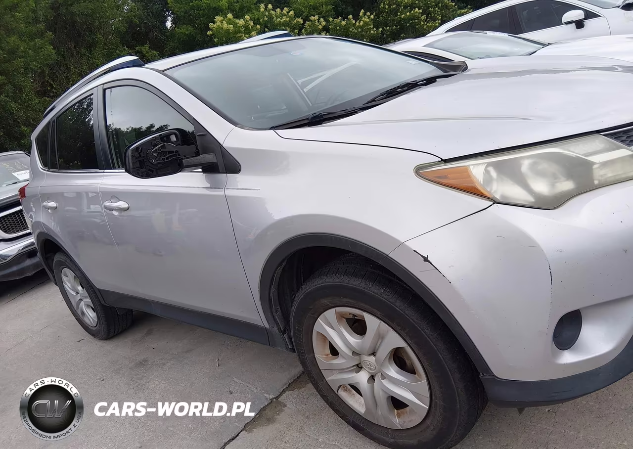 2015 Toyota Rav4 Le VIN:JTMZFREV4FJ057755 - 13