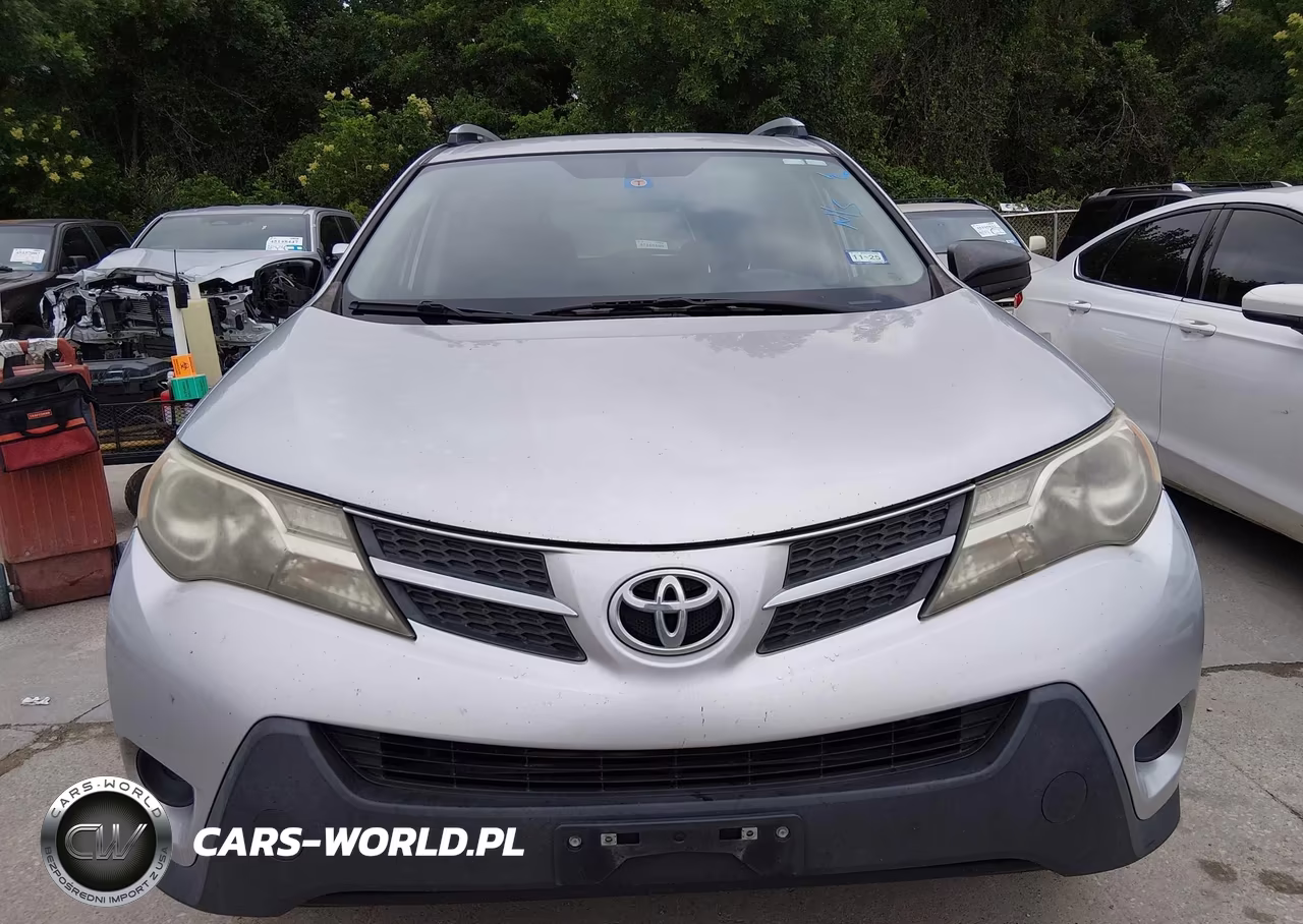 2015 Toyota Rav4 Le VIN:JTMZFREV4FJ057755 - 6