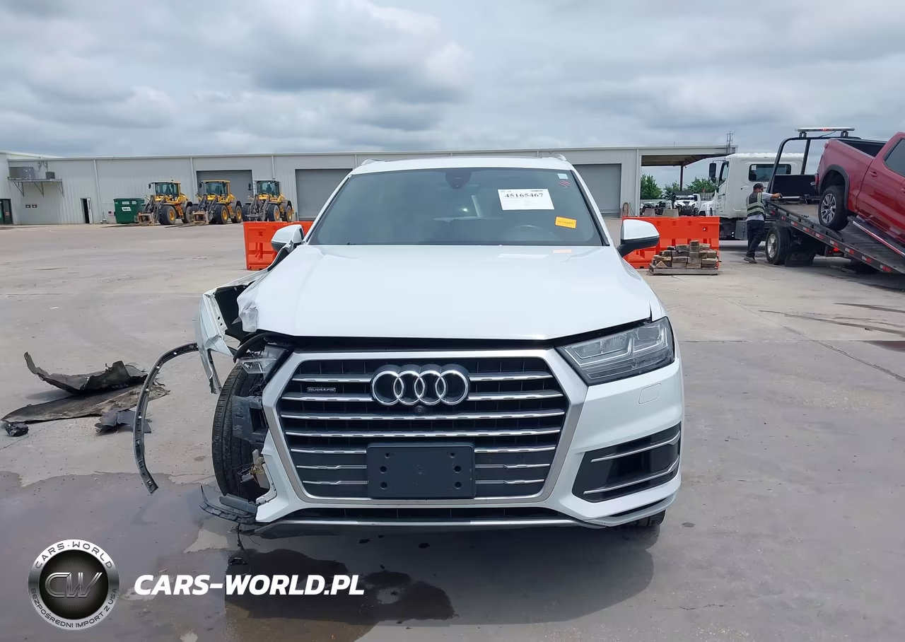 2017 Audi Q7 3.0T Premium VIN:WA1LAAF71HD056435 - 13