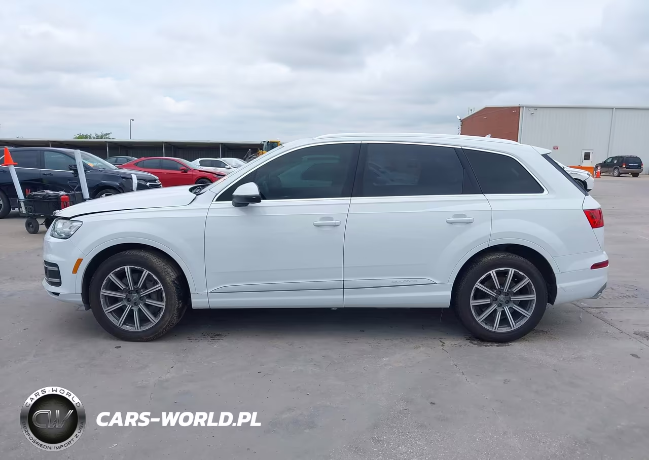 2017 Audi Q7 3.0T Premium VIN:WA1LAAF71HD056435 - 15
