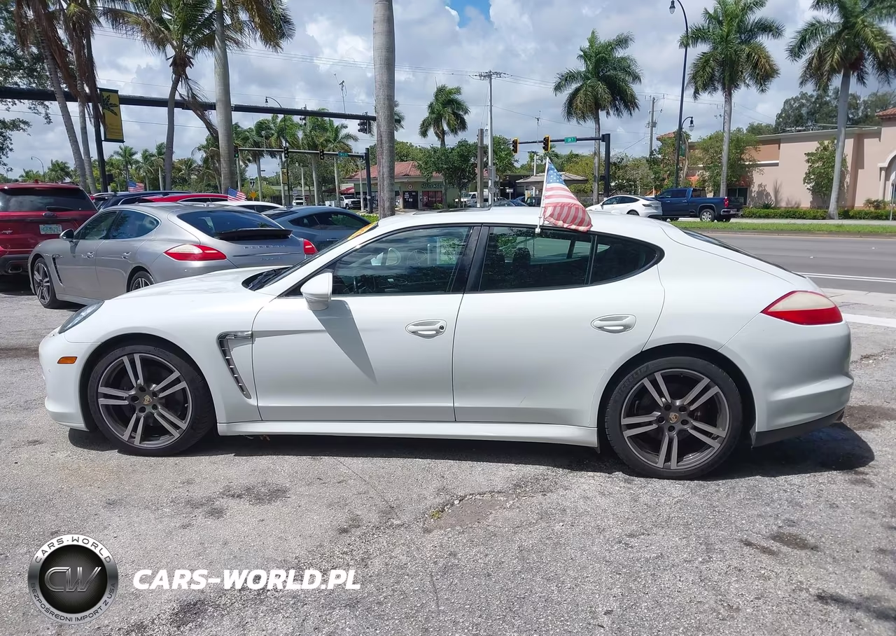 2013 Porsche Panamera 4 VIN:WP0AA2A7XDL014940 - 14