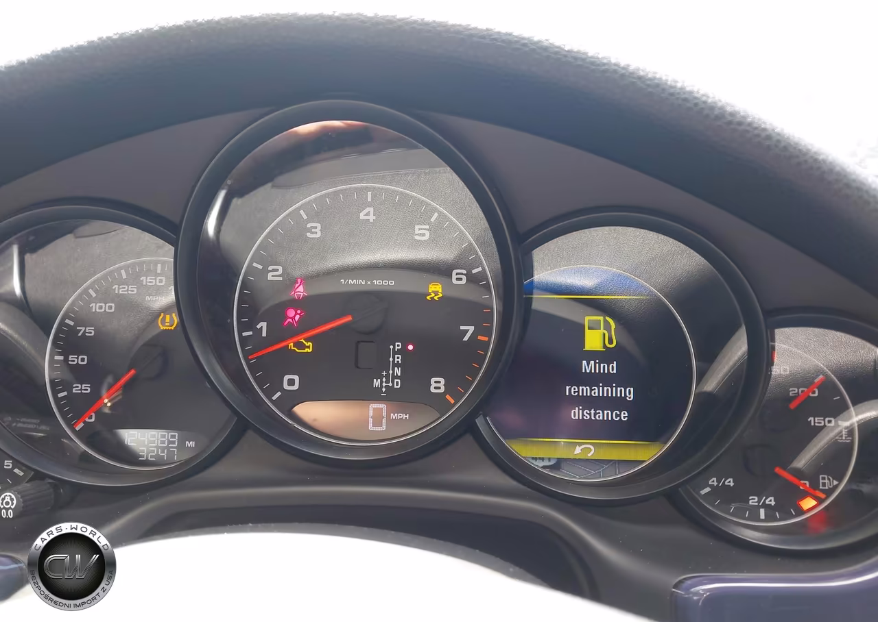 2013 Porsche Panamera 4 VIN:WP0AA2A7XDL014940 - 7