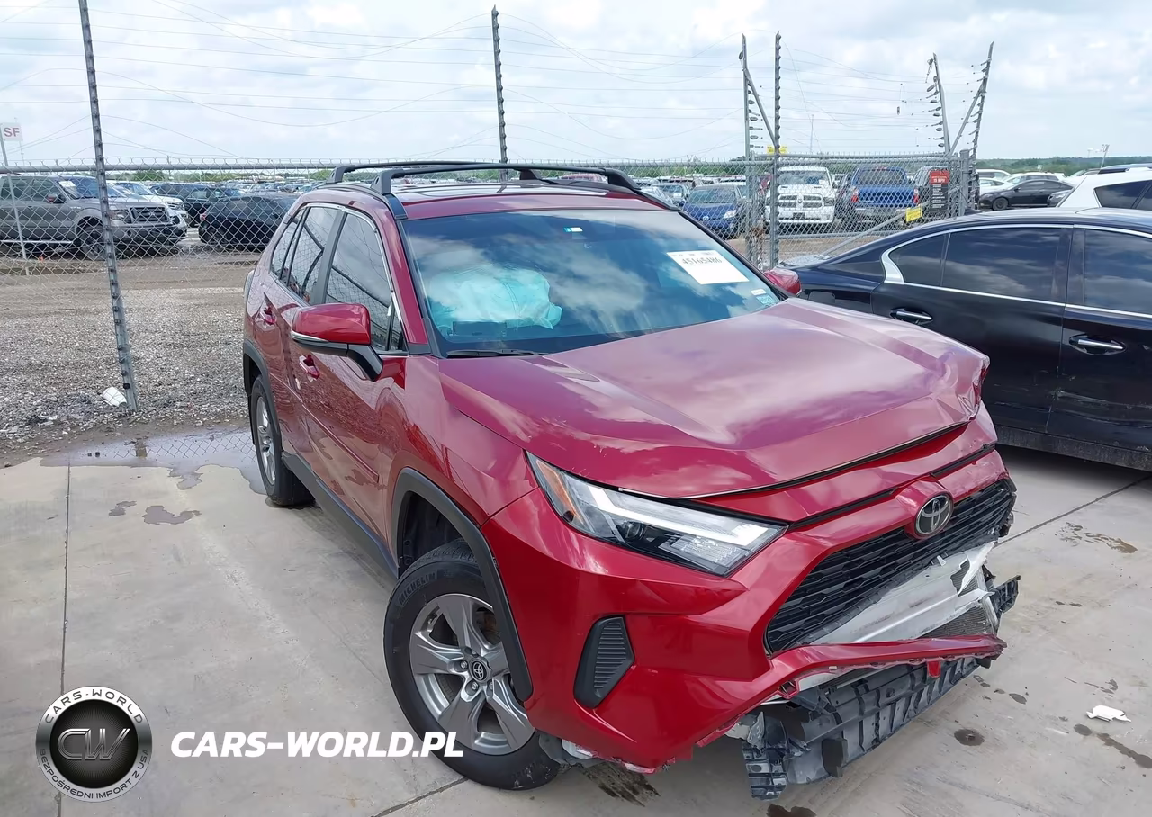 2025 Toyota Rav4 Xle – zdjęcie 1 z 17