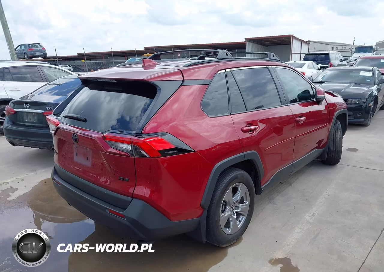 2025 Toyota Rav4 Xle VIN:2T3W1RFV2SW399054 - 4