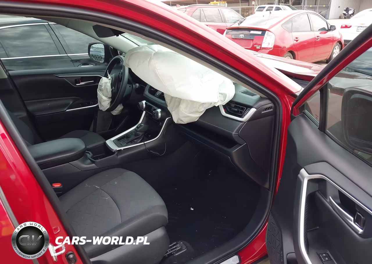 2025 Toyota Rav4 Xle VIN:2T3W1RFV2SW399054 - 5