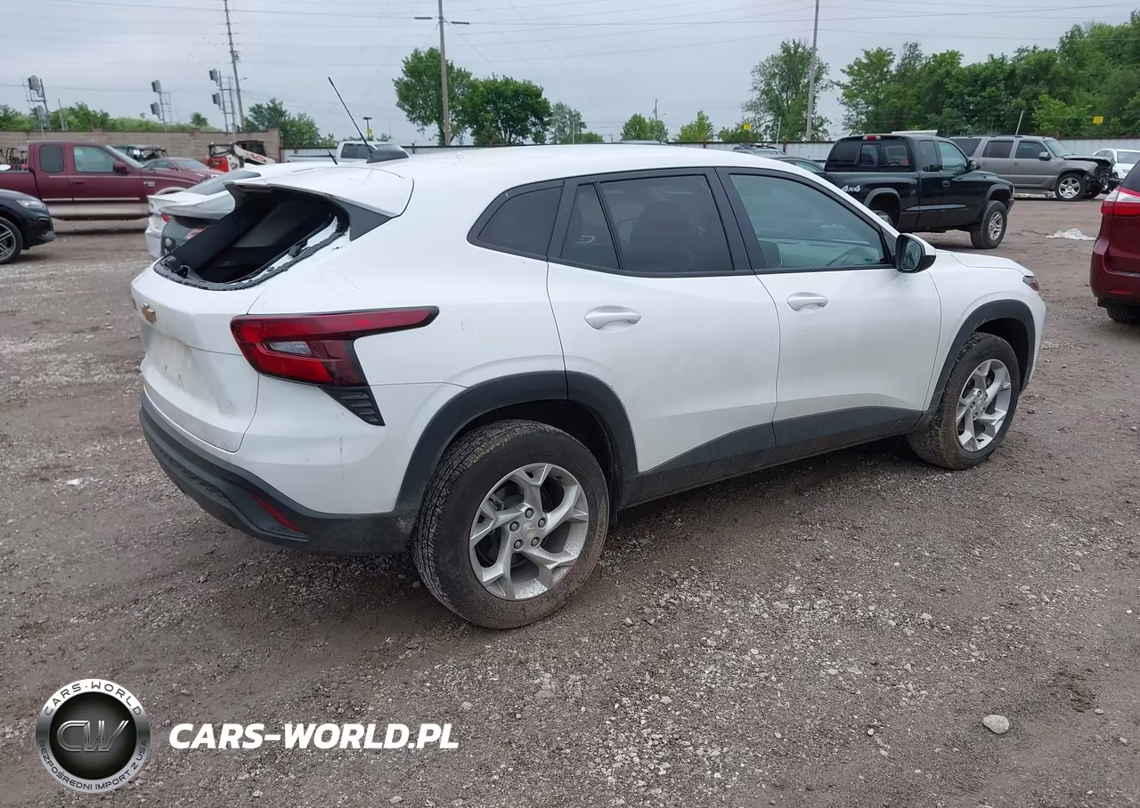 2025 Chevrolet Trax Fwd Ls VIN:KL77LFEP0SC303955 - 4