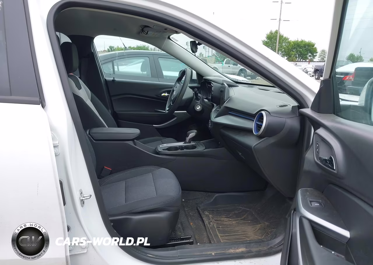 2025 Chevrolet Trax Fwd Ls VIN:KL77LFEP0SC303955 - 5
