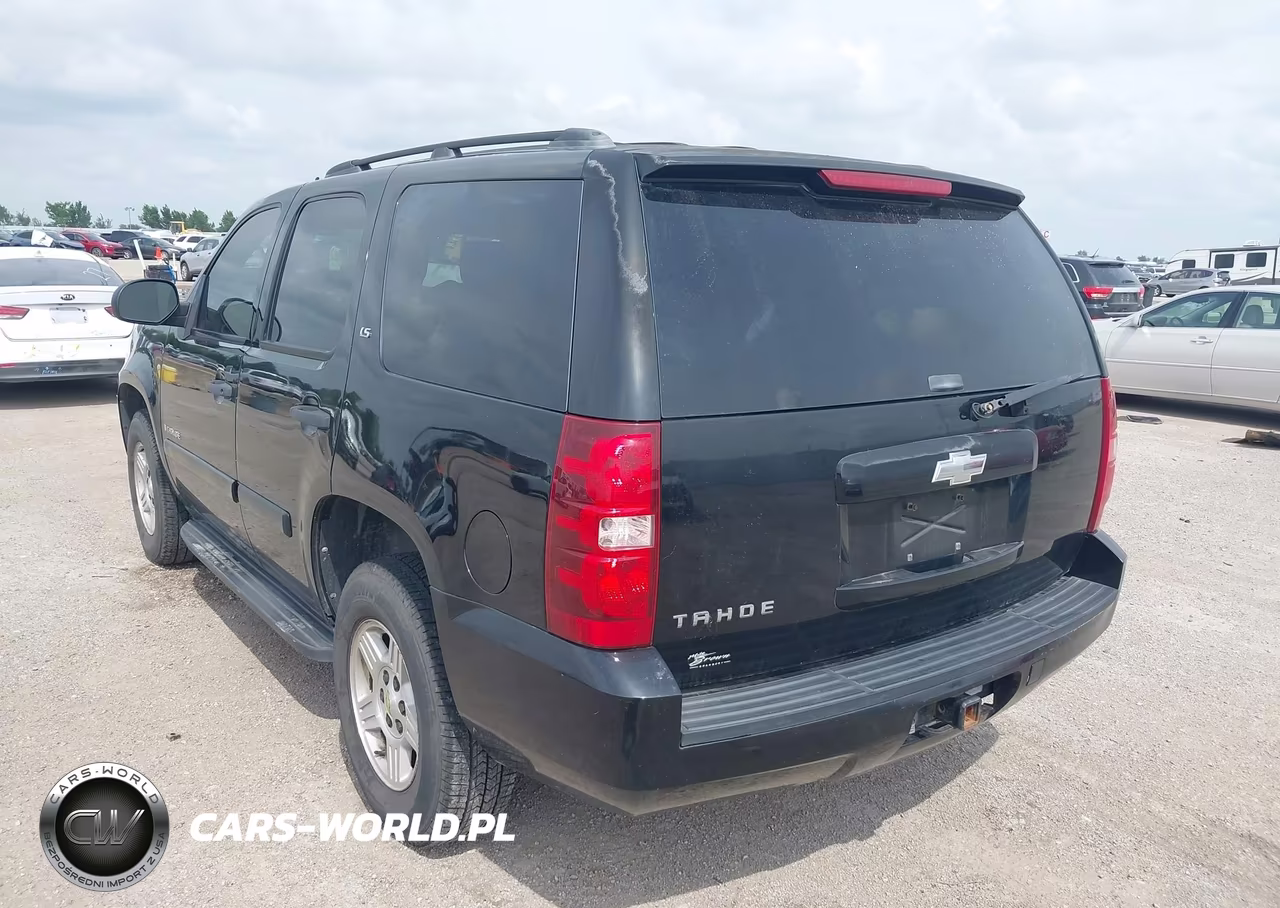 2007 Chevrolet Tahoe Ls VIN:1GNFC13CX7R353954 - 3