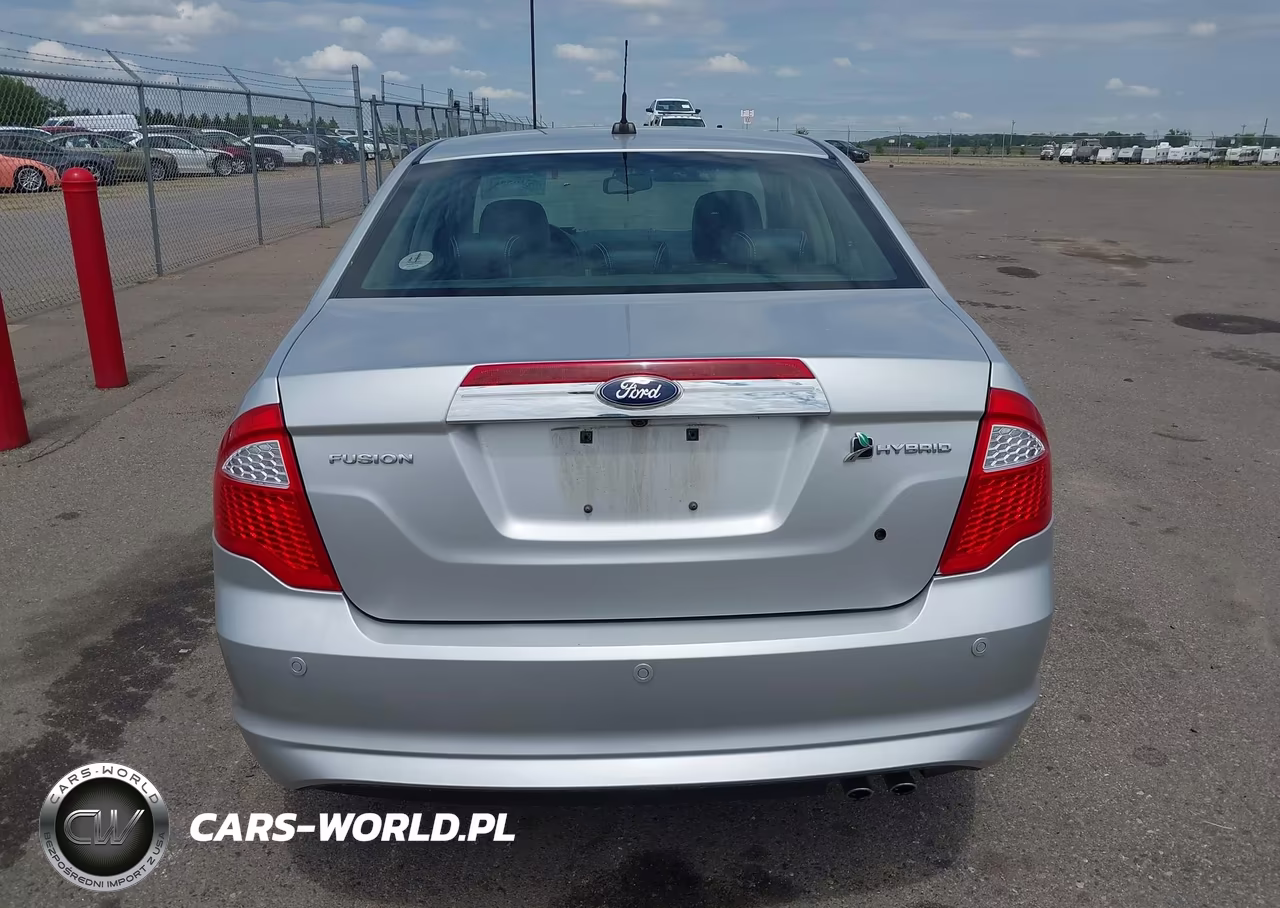 2010 Ford Fusion Hybrid VIN:3FADP0L32AR388634 - 16