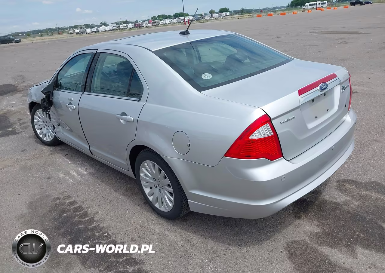 2010 Ford Fusion Hybrid VIN:3FADP0L32AR388634 - 3