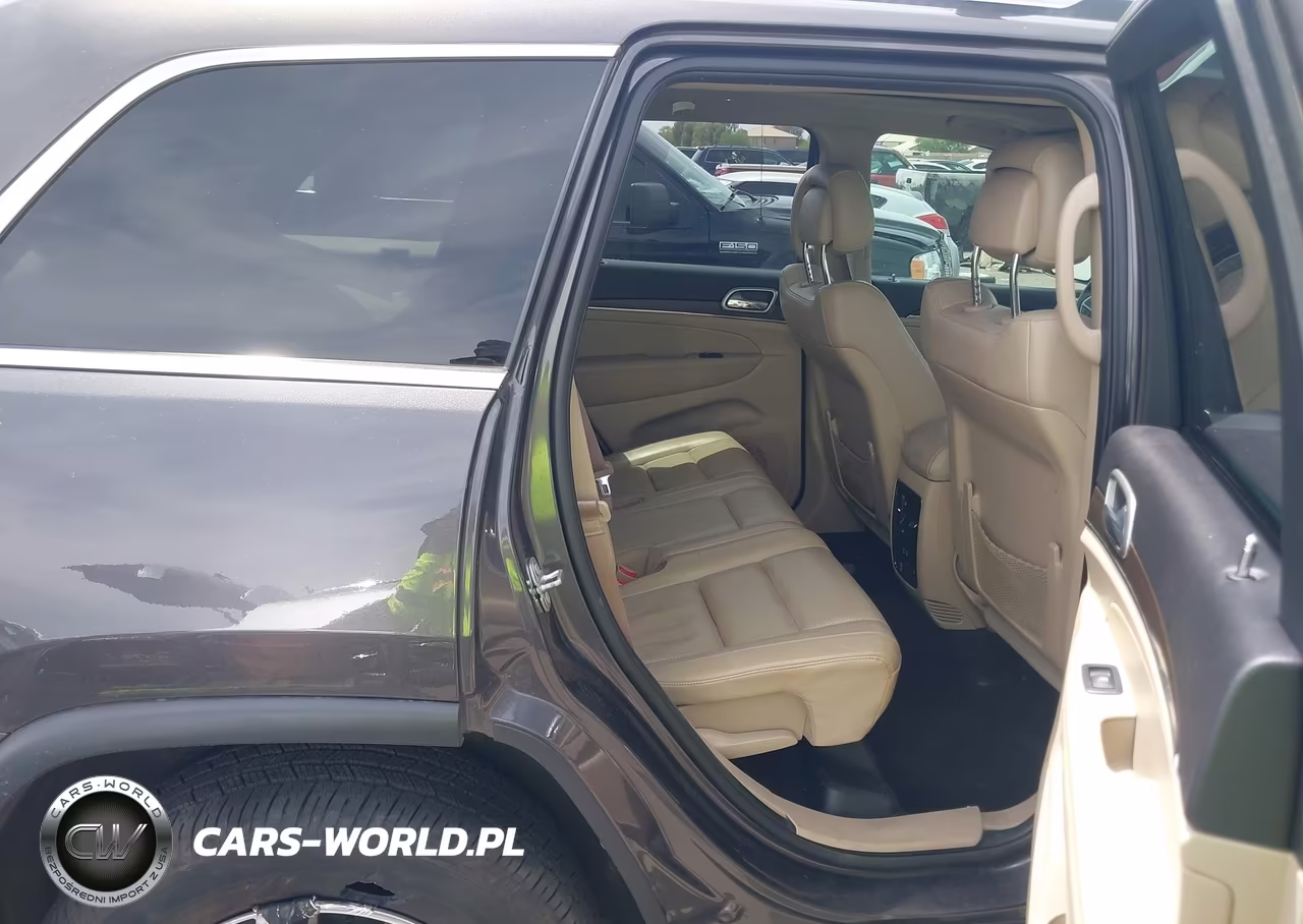 2018 Jeep Grand Cherokee Limited 4X2 VIN:1C4RJEBG2JC110365 - 8