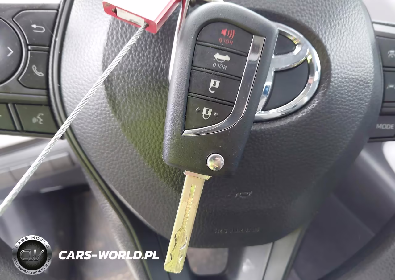 2025 Toyota Corolla Le VIN:5YFB4MDE6SP305098 - 11