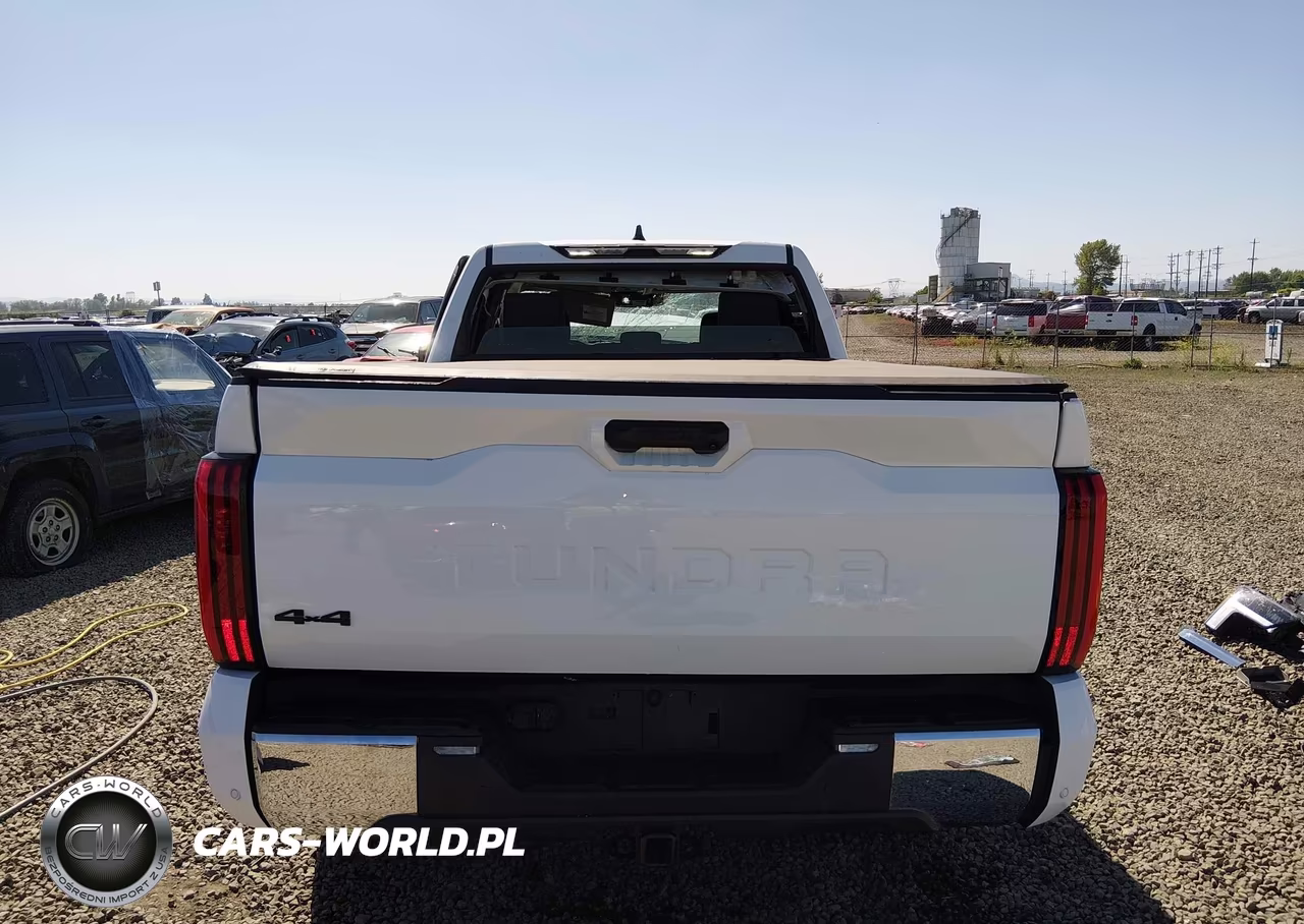 2024 Toyota Tundra Sr5 VIN:5TFLA5EC3RX021584 - 17