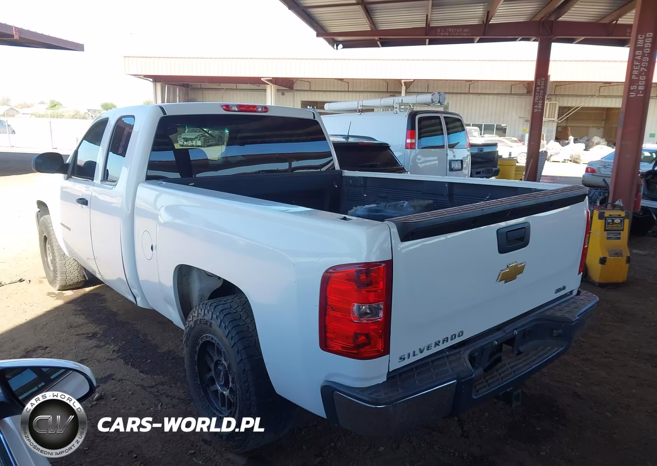 2013 Chevrolet Silverado 1500 Work Truck VIN:1GCRCPEX3DZ345408 - 3