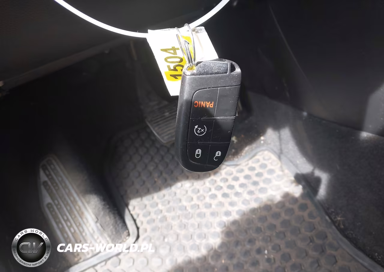 2019 Jeep Compass Latitude 4X4 VIN:3C4NJDBB7KT670112 - 11
