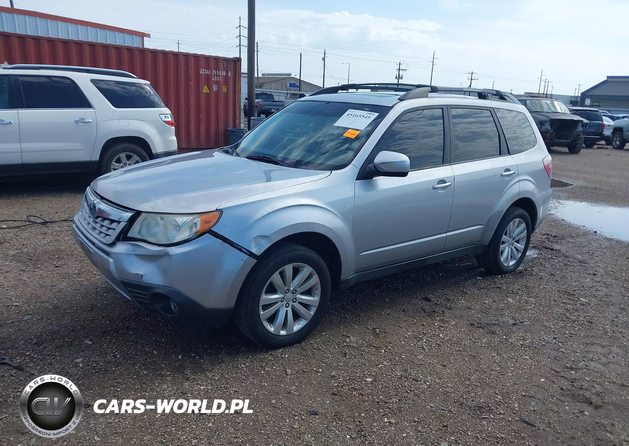 2013 Subaru Forester 2.5X Premium VIN:JF2SHADC9DH445258 - 2
