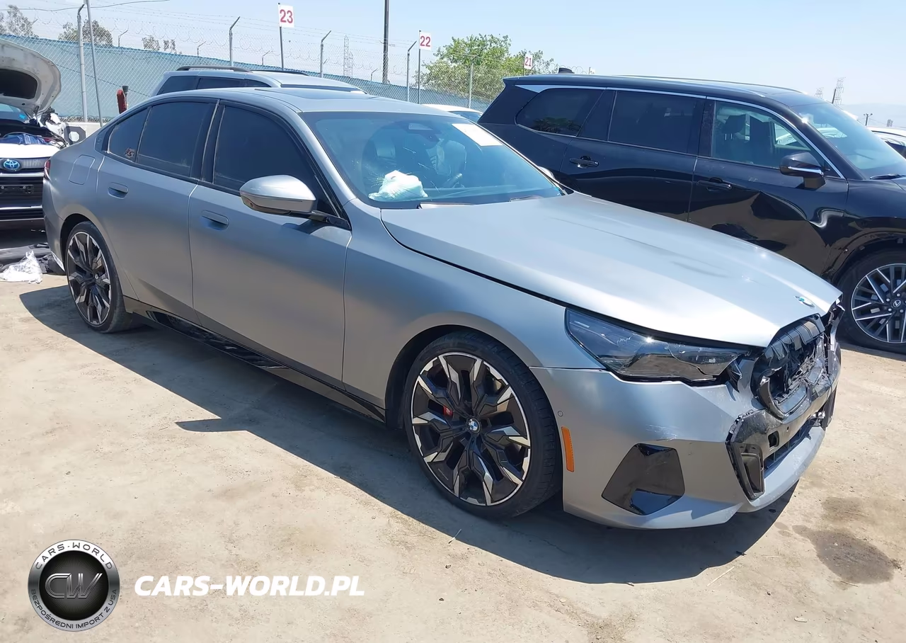 2026 BMW 530I VIN:WBA43FJ04TCV42597 - 1