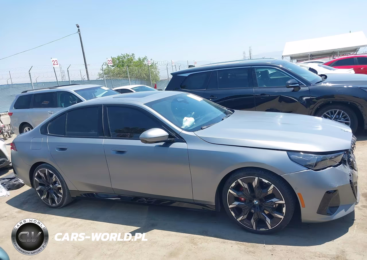 2026 BMW 530I VIN:WBA43FJ04TCV42597 - 13