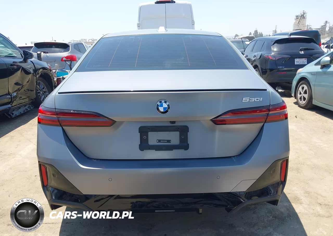 2026 BMW 530I VIN:WBA43FJ04TCV42597 - 16