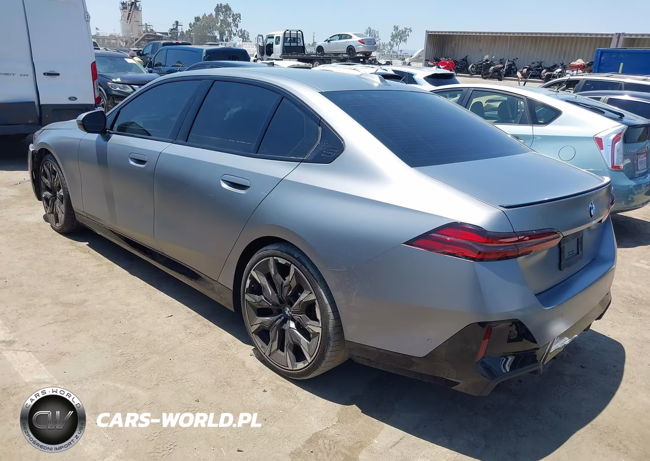2026 BMW 530I VIN:WBA43FJ04TCV42597 - 3