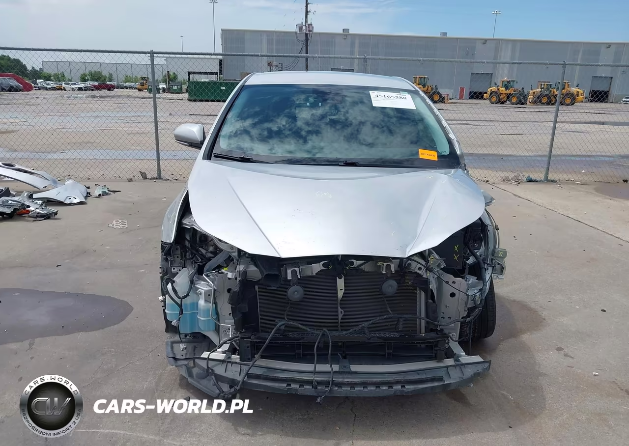 2016 Toyota Prius Four Touring VIN:JTDKARFU6G3511628 - 13