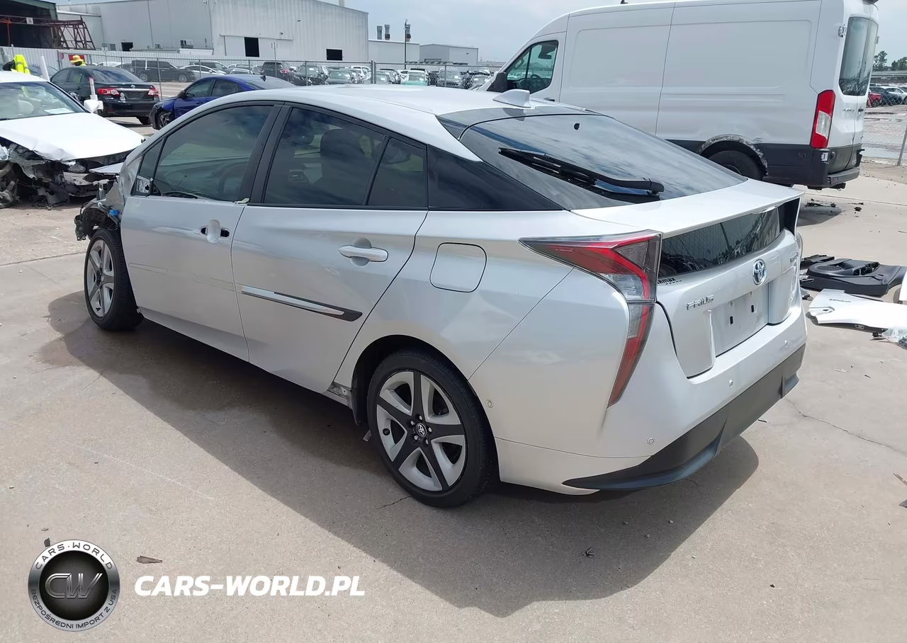 2016 Toyota Prius Four Touring VIN:JTDKARFU6G3511628 - 3