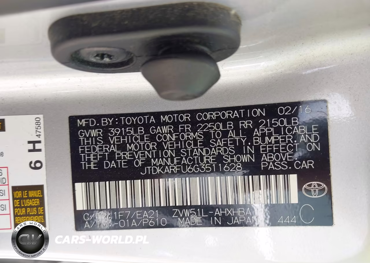 2016 Toyota Prius Four Touring VIN:JTDKARFU6G3511628 - 9