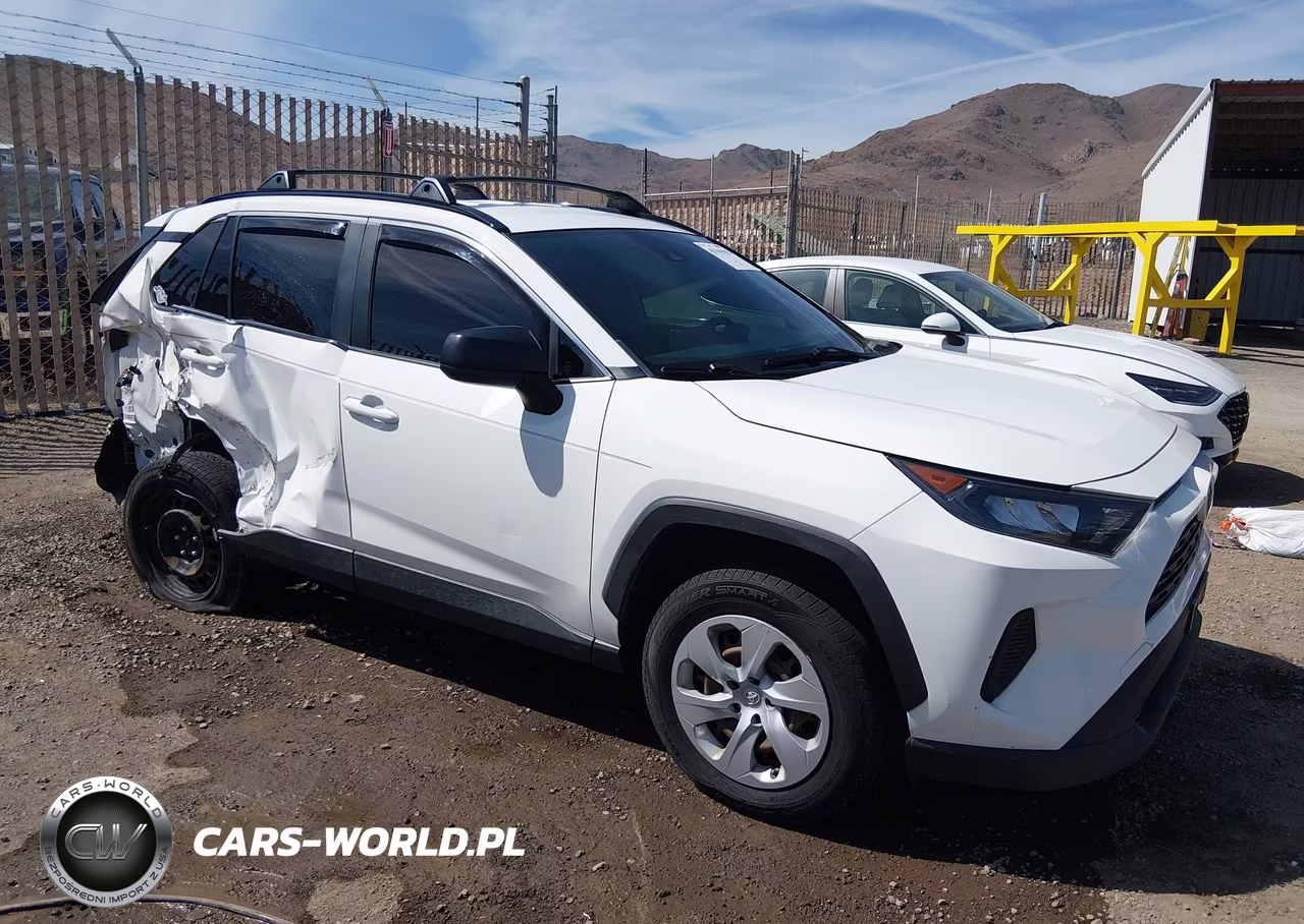 2019 Toyota Rav4 Le – zdjęcie 1 z 16